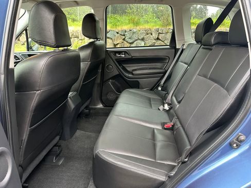 Used 2018 Subaru Forester 2.0XT Touring w/ Popular Package #2 AWD/4WD image 11