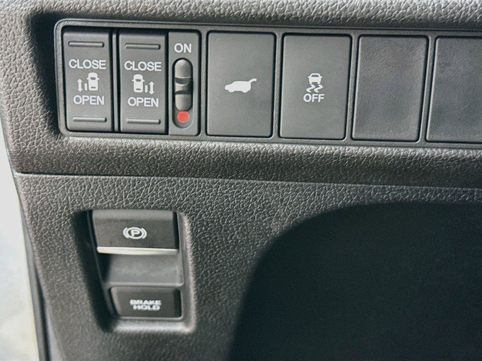 Certified 2025 Honda Odyssey EX-L image 14