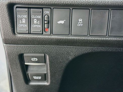 Certified 2025 Honda Odyssey EX-L image 14