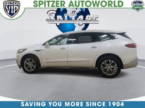 Used 2018 Buick Enclave Avenir w/ Avenir Technology Package AWD/4WD image 3