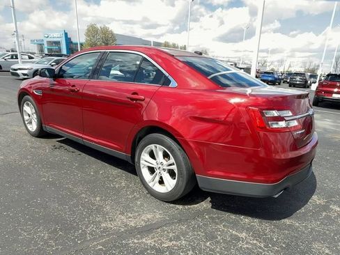Used 2018 Ford Taurus SEL w/ Equipment Group 201A FWD image 6