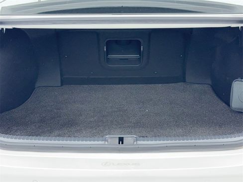 Used 2024 Lexus ES 350 w/ Premium Package image 12