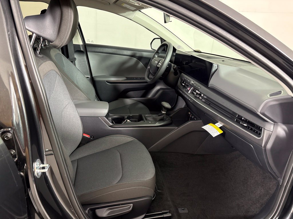 New 2026 Kia K4 FWD image 14
