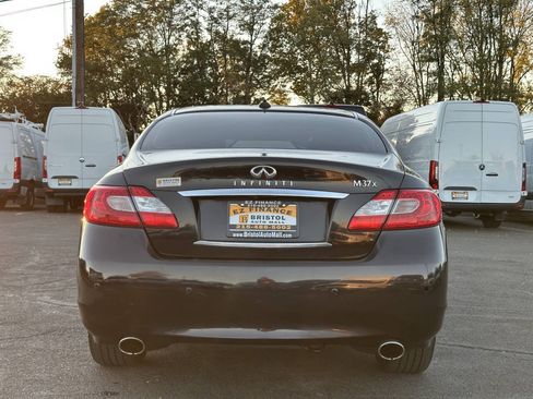 Used 2011 INFINITI M37 x w/ Deluxe Touring Pkg AWD/4WD image 4