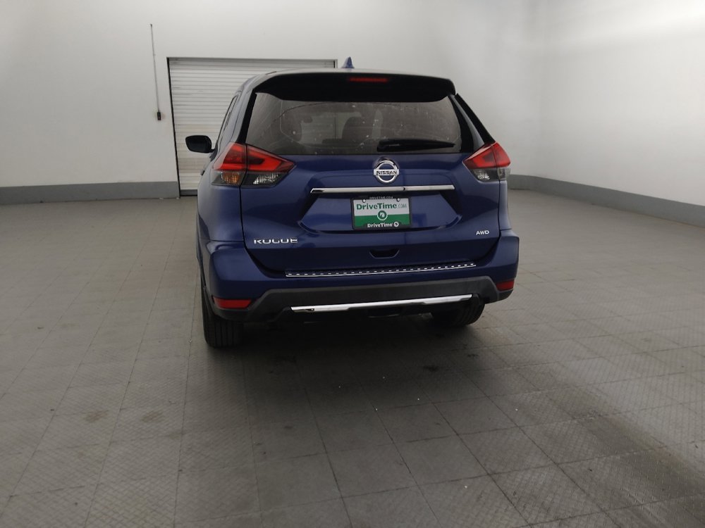 Used 2018 Nissan Rogue S AWD/4WD image 6
