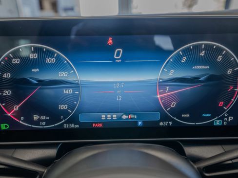 New 2026 Mercedes-Benz GLC 300 4MATIC image 10