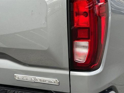New 2026 GMC Sierra 1500 Elevation image 26