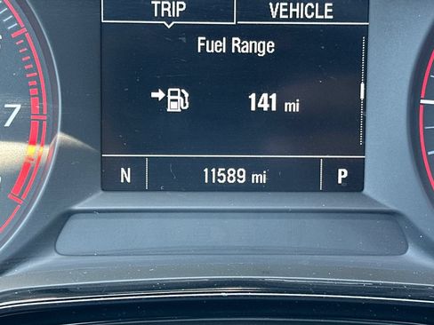 Used 2026 Chevrolet Trax RS w/ Driver Confidence Package FWD image 34