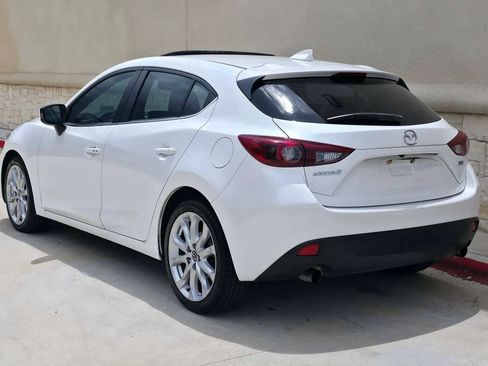 Used 2015 MAZDA MAZDA3 s Grand Touring w/ Technology Package FWD image 6