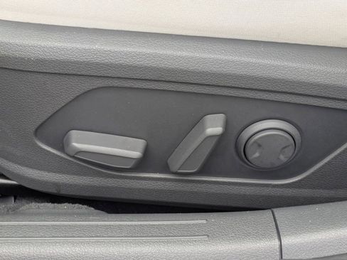 Used 2024 Hyundai Sonata SEL w/ Convenience Package FWD image 16
