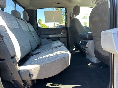 Used 2022 Ford F150 XLT w/ Equipment Group 302A High image 12