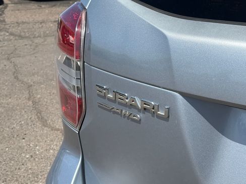 Used 2016 Subaru Forester 2.5i Premium AWD/4WD image 10