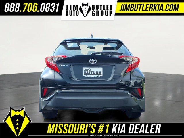 Used 2022 Toyota C-HR XLE FWD image 21