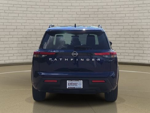 Used 2025 Nissan Pathfinder SV FWD image 6