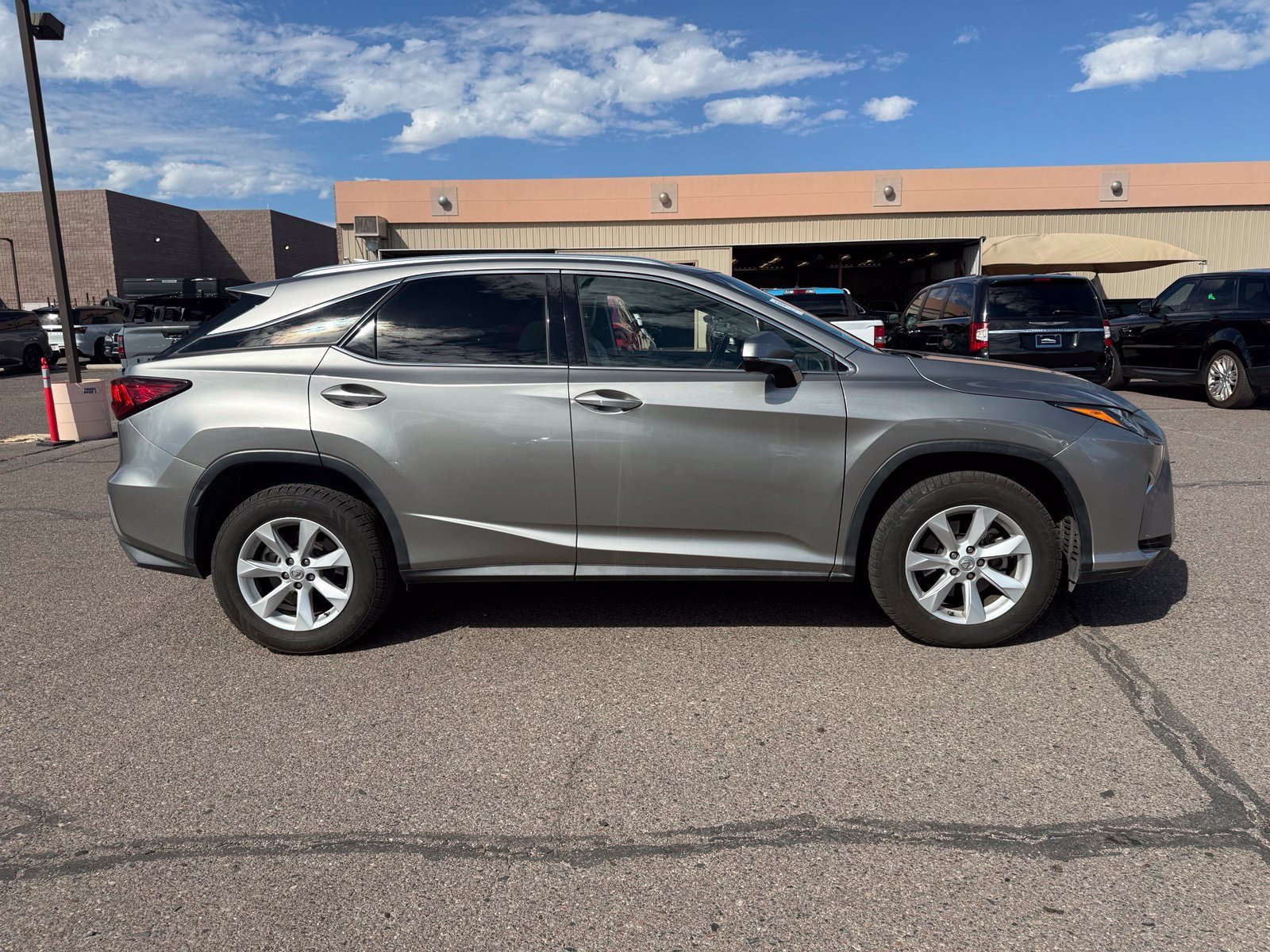 Used 2017 Lexus RX 350 FWD w/ Premium Package image 4