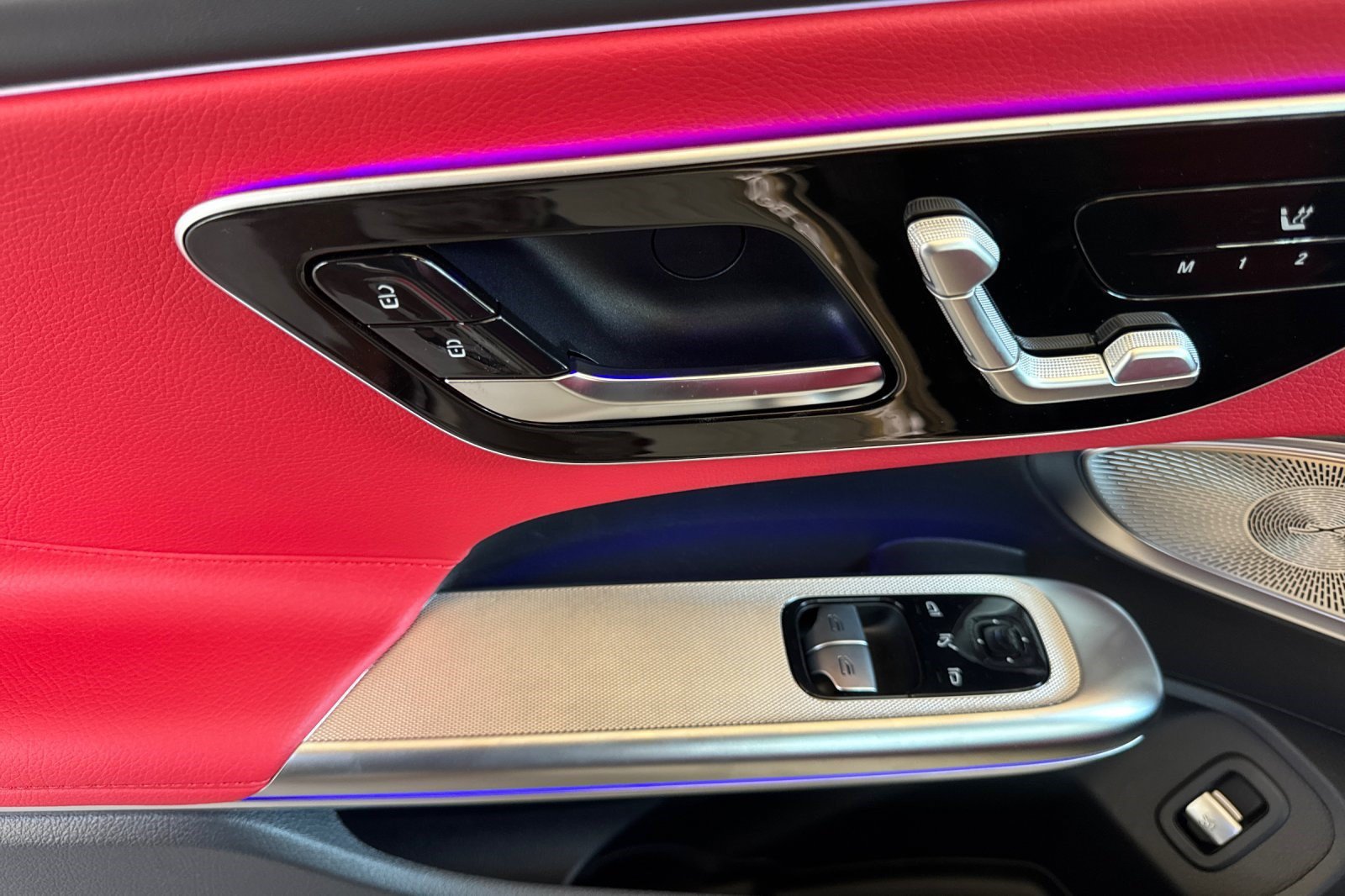 New 2027 Mercedes-Benz CLE 450 4MATIC Cabriolet image 13