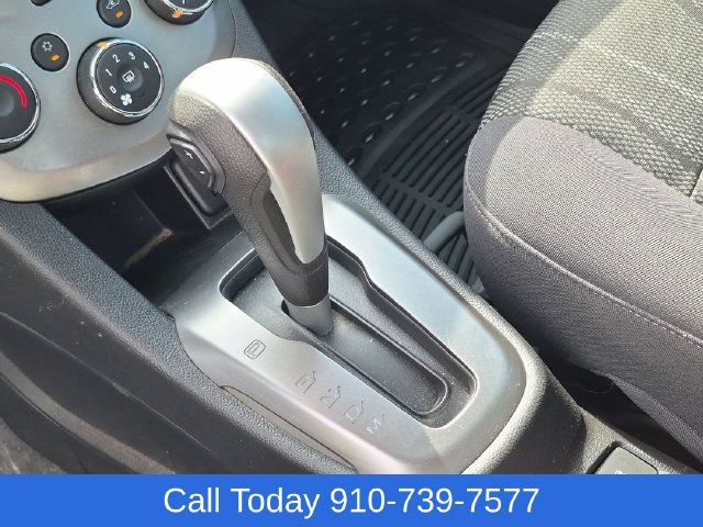 Used 2020 Chevrolet Sonic LT FWD image 25
