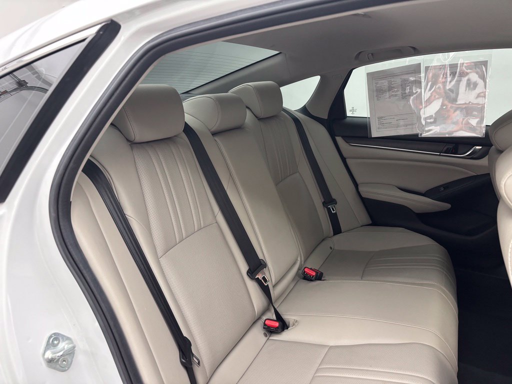 Used 2021 Honda Accord EX-L image 38