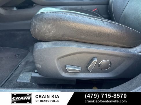 Used 2015 Ford Fusion Titanium FWD image 19