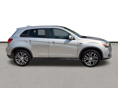 Used 2019 Mitsubishi Outlander Sport SE FWD image 4