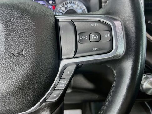 Used 2023 RAM 1500 Laramie AWD/4WD image 16