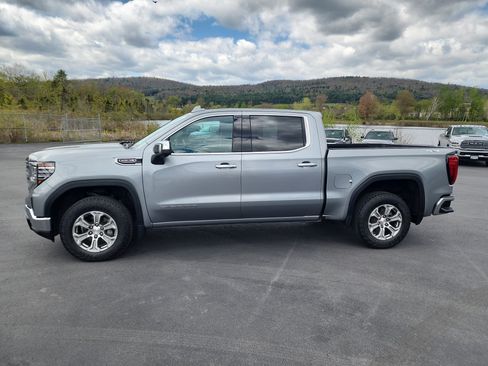 Certified 2024 GMC Sierra 1500 SLT w/ SLT Convenience Package AWD/4WD image 5