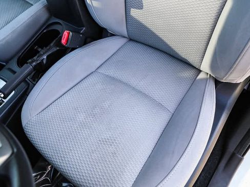 Used 2017 Subaru Forester 2.5i Premium w/ All-Weather Package image 24