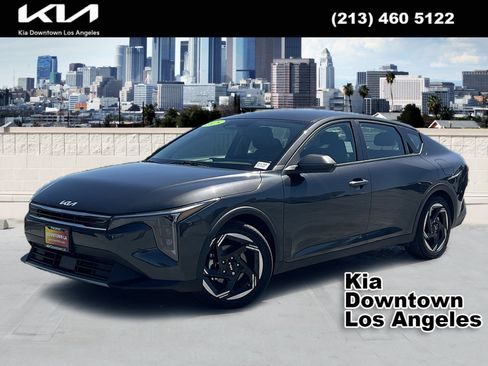 Certified 2025 Kia K4 EX FWD image 1