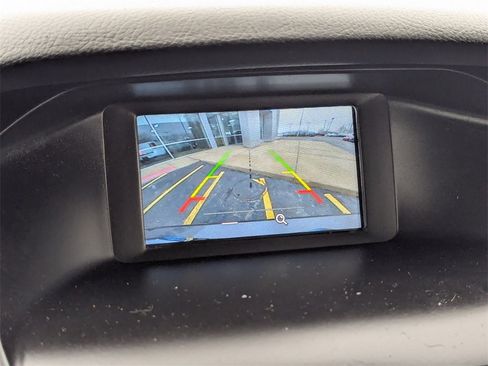 Used 2018 Ford Focus SE image 18