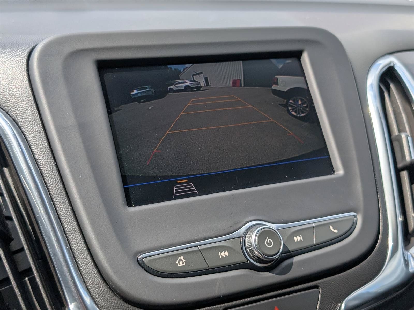 Used 2020 Chevrolet Equinox LT AWD/4WD image 14