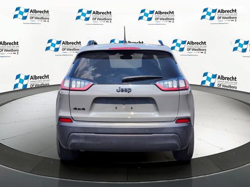 Used 2023 Jeep Cherokee Altitude Lux AWD/4WD image 4