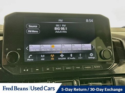 Used 2022 Nissan Pathfinder SL AWD/4WD image 21