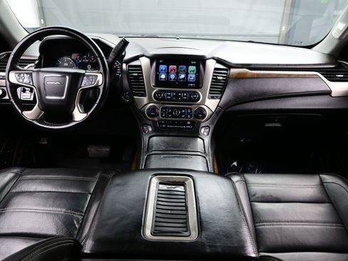 Used 2018 GMC Yukon Denali w/ Denali Ultimate Package image 20