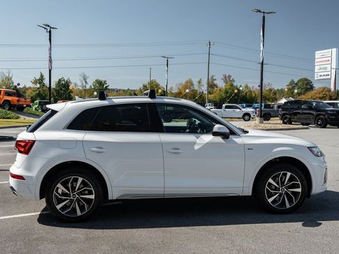Used 2024 Audi Q5 2.0T Premium Plus AWD/4WD image 11