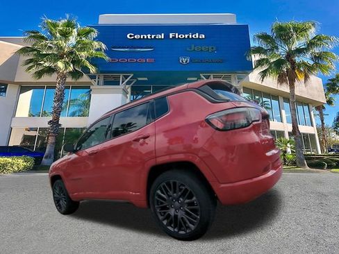 Used 2022 Jeep Compass Limited w/ (RED) Package image 7