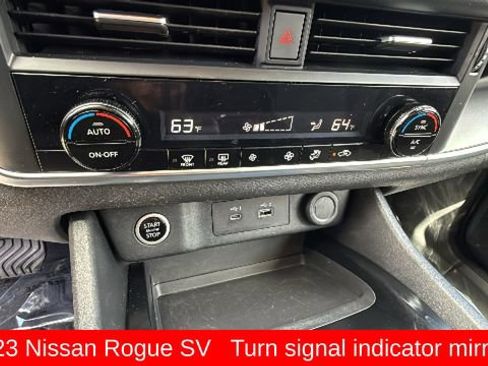 Used 2023 Nissan Rogue SV AWD/4WD image 14