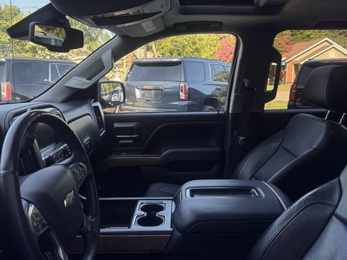 Used 2015 Chevrolet Silverado 1500 LTZ w/ LTZ Plus Package AWD/4WD image 22