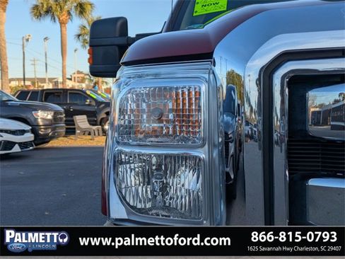 Used 2015 Ford F250 Lariat w/ Lariat Ultimate Package image 9