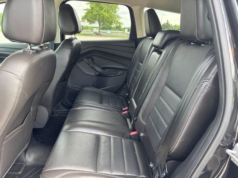 Used 2014 Ford Escape Titanium FWD image 9