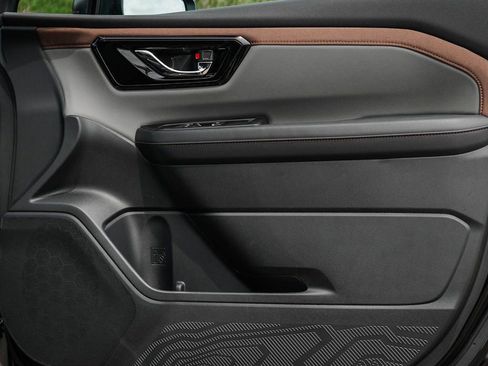 New 2026 Subaru Forester Sport AWD/4WD image 9