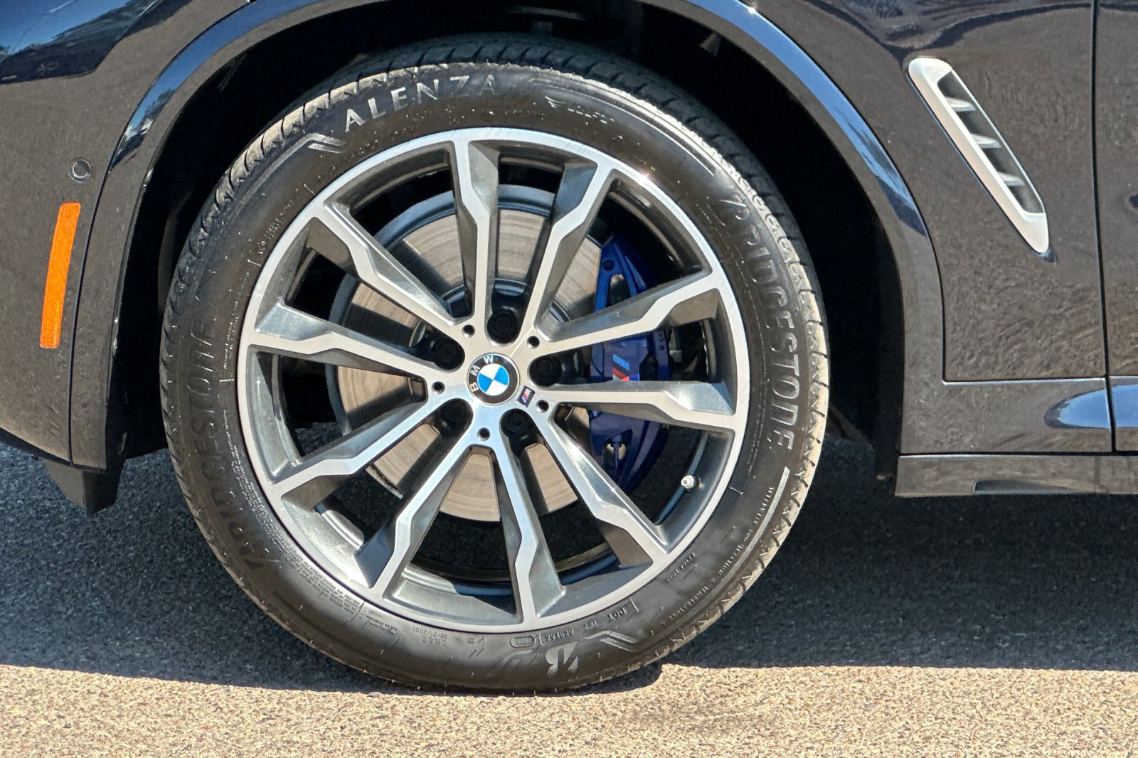 Used 2019 BMW X4 M40i w/ Executive Package AWD/4WD image 26