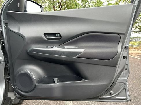Used 2024 Nissan Kicks S FWD image 27