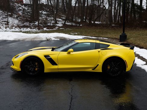 Used 2019 Chevrolet Corvette Z06 image 37