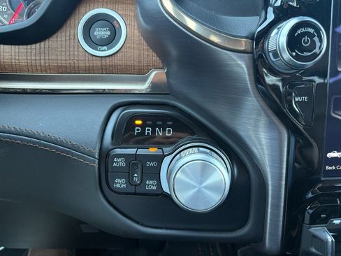 Used 2020 RAM 1500 Limited AWD/4WD image 28