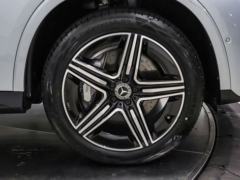 Certified 2024 Mercedes-Benz GLC 300 4MATIC image 9