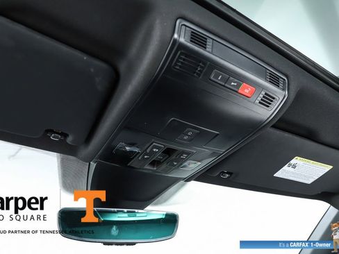 Used 2023 Volkswagen Tiguan SE R-Line image 65