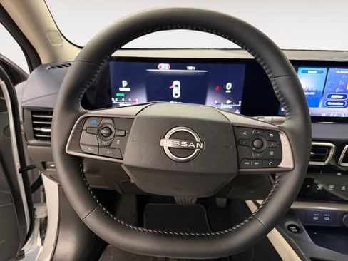 New 2026 Nissan Sentra SL w/ Floor Mat Package FWD image 14