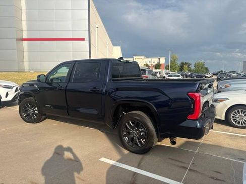 Used 2023 Toyota Tundra Platinum AWD/4WD image 4