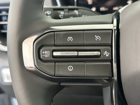 New 2026 GMC Terrain AT4 w/ Technology Package II AWD/4WD image 21