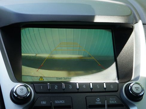 Used 2017 Chevrolet Equinox LT w/ Convenience Package FWD image 27